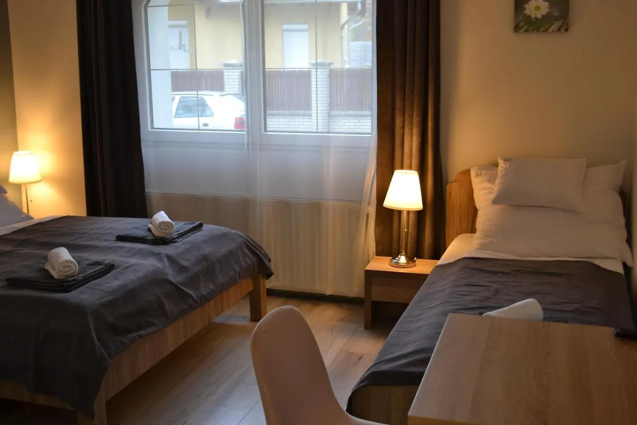 Fonix Design Rooms Debreţin